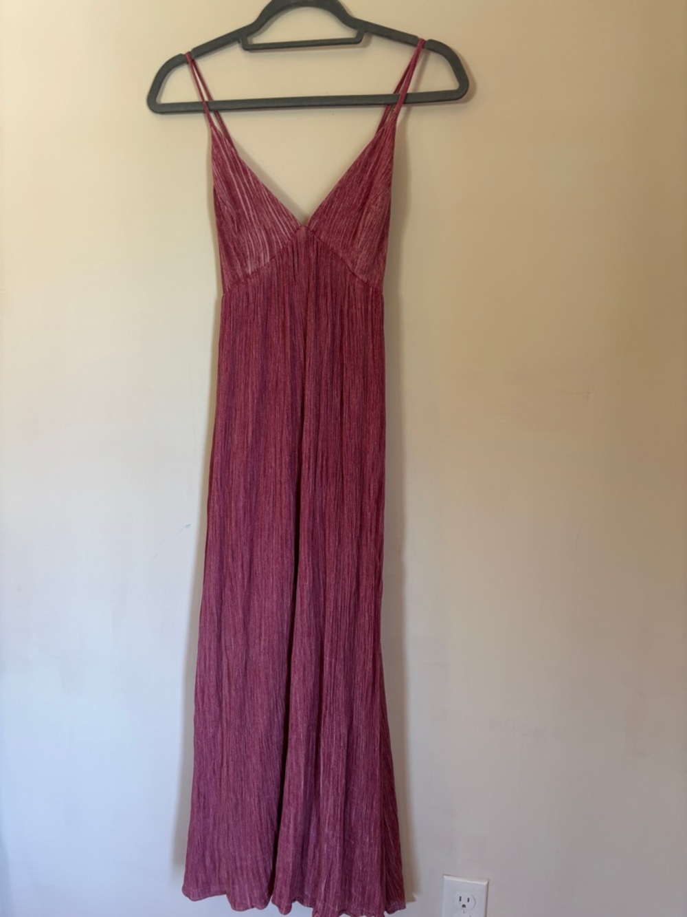 Lulus Pink V-Neck Midi Dress size Medium